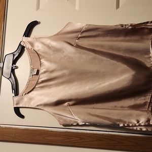 Short sleeve ladies silk dress shirt with side slits